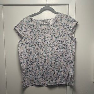Liz Claiborne Embroidered T Shirt